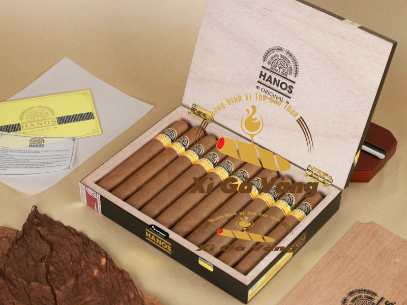 Hanos 52 được cuốn thủ công bởi người thợ Cuba lành nghề nhất